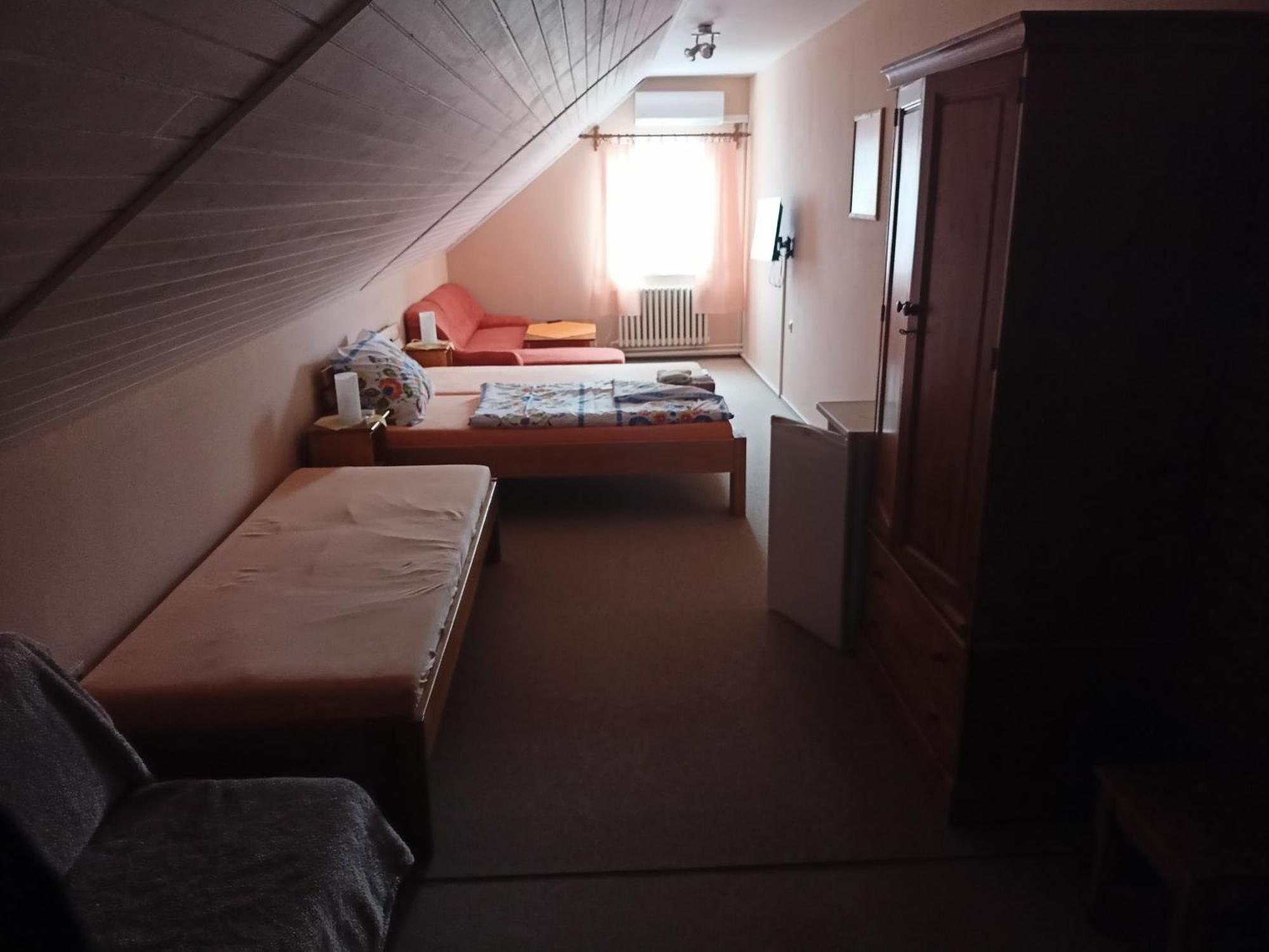 Hotel Kolonial Sziklaszoros Kültér fotó